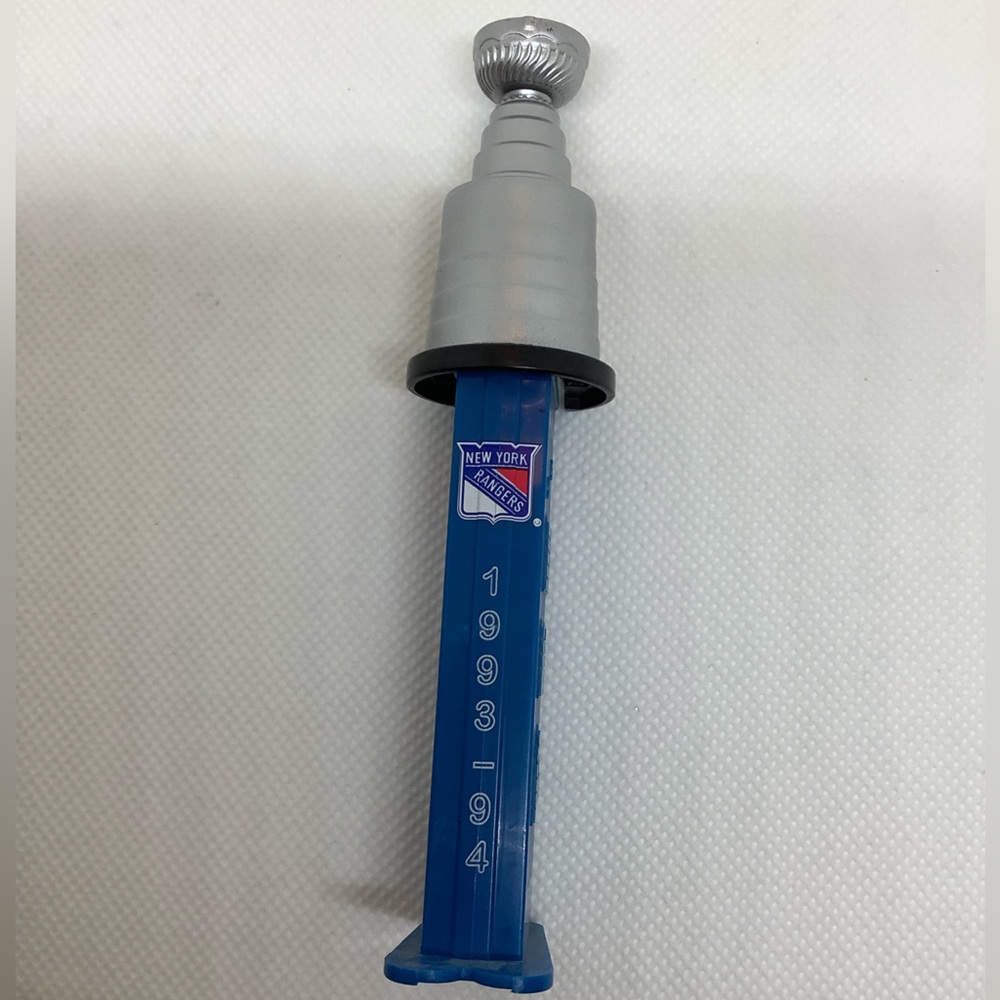 New York Rangers Stanley Cup PEZ Dispenser Retired Toy